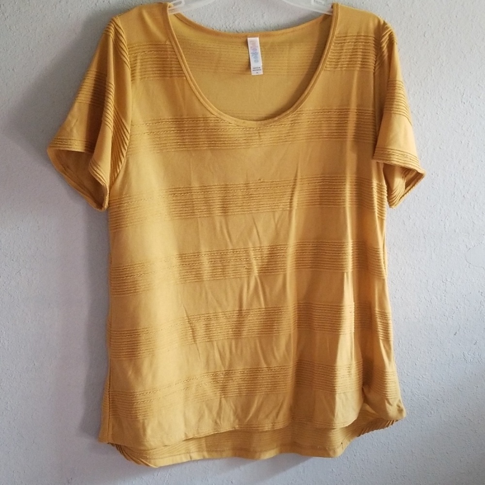 Lularoe classic T